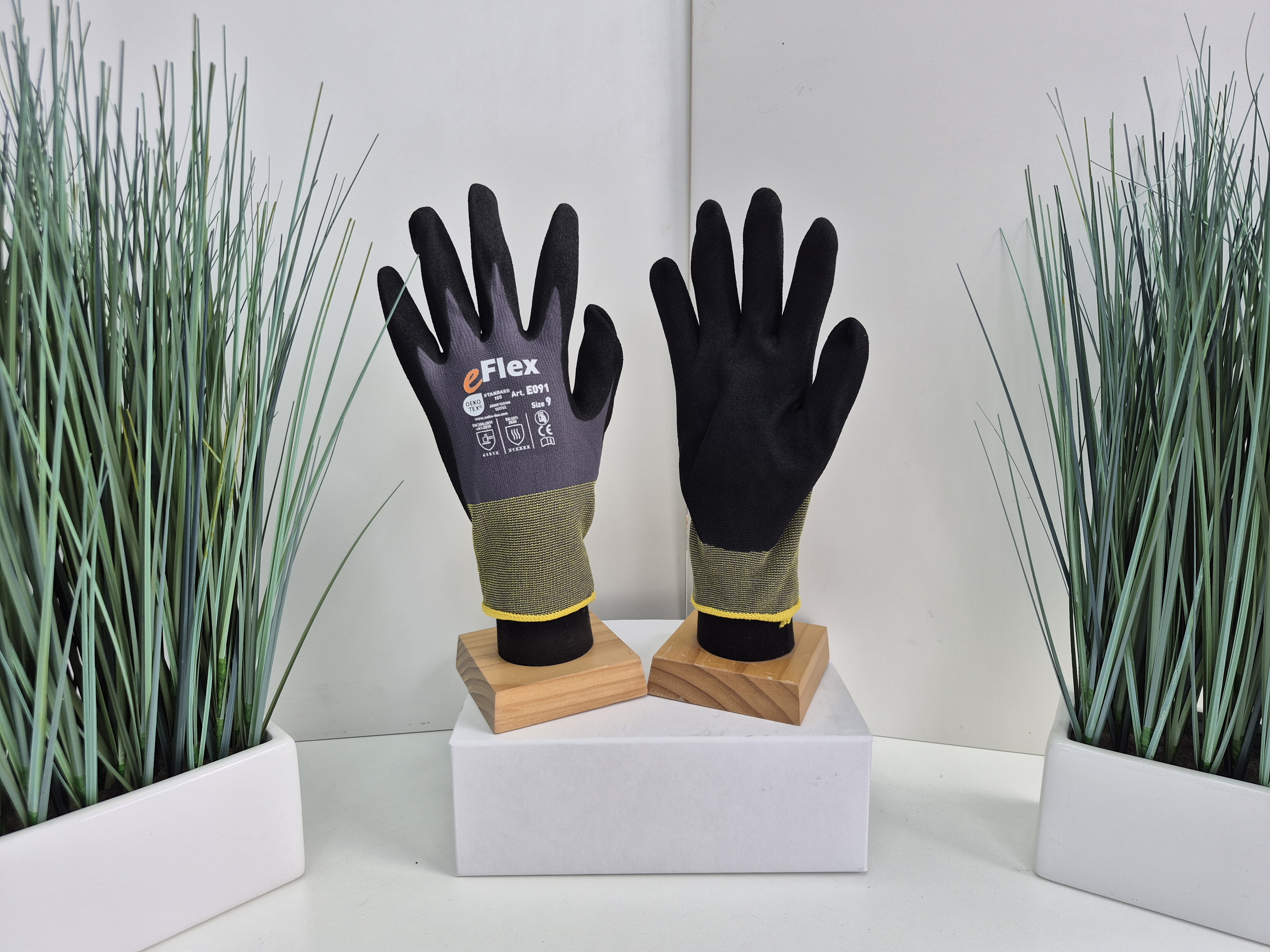 Montagehandschuhe