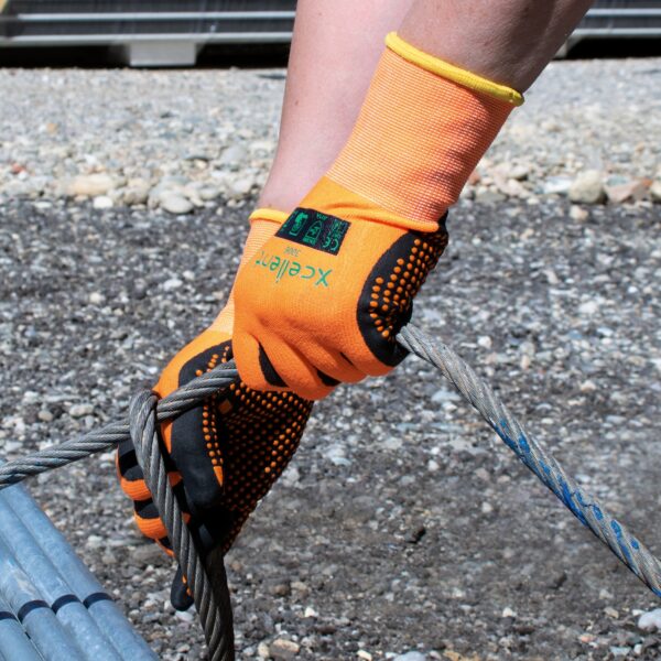 Handschuhe Cut A, Nylon mit Nitril – Bild 3